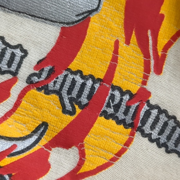 One Piece Portgas D Ace Graphic  Crean T-shirt men's size Medium - Picture 8 of 9